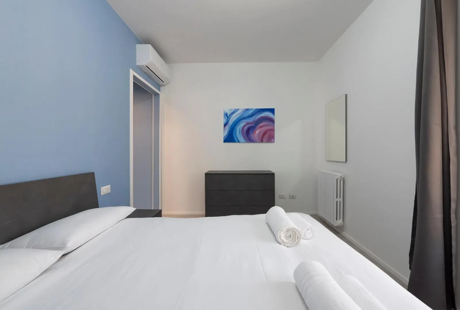 I Host Apartment - Ascanio Sforza 47 Milan Italy